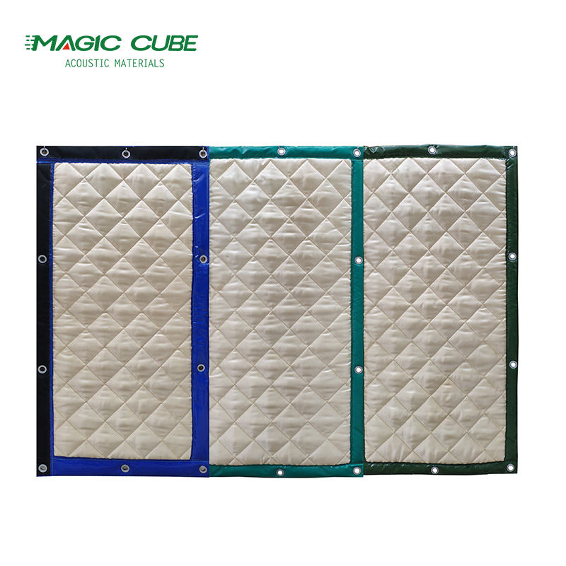 Som exterior da cortina das barreiras do PVC da segurança da construção que obstrui a barreira da cerca